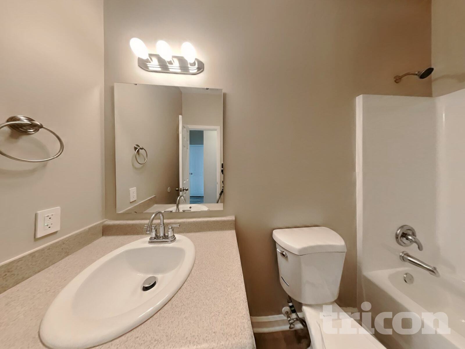 Building Photo - 4714 Angelica Dr