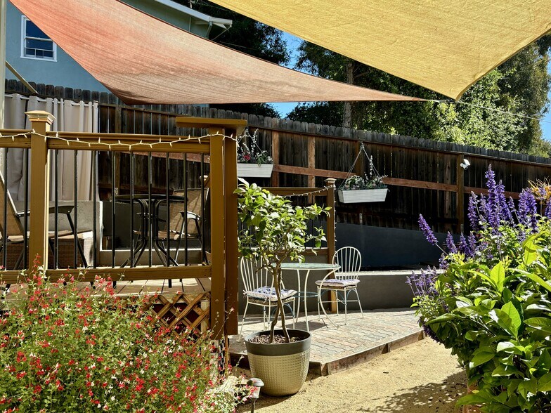 Private Gated Garden - 1340 Hospital Rd