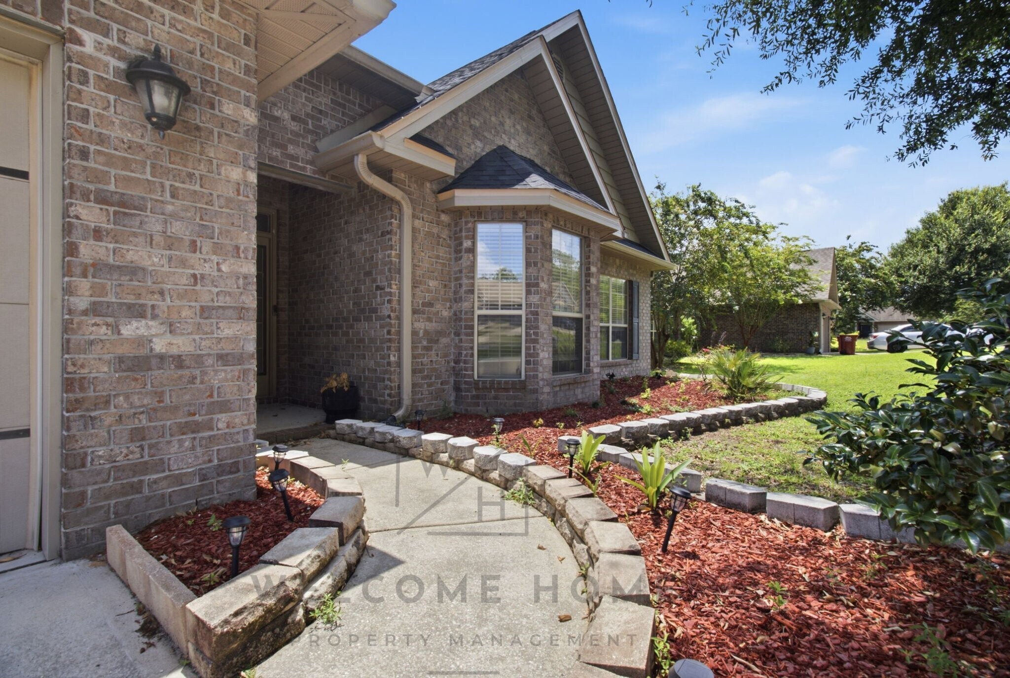 Building Photo - 734 Lime Ln