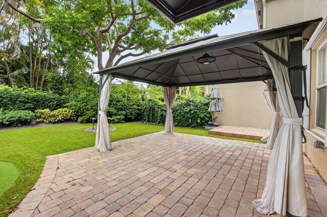 Building Photo - 4210 Key Lime Blvd