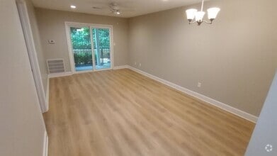 Building Photo - Remodeled 1 Bed 1 bath Condo Near Campus