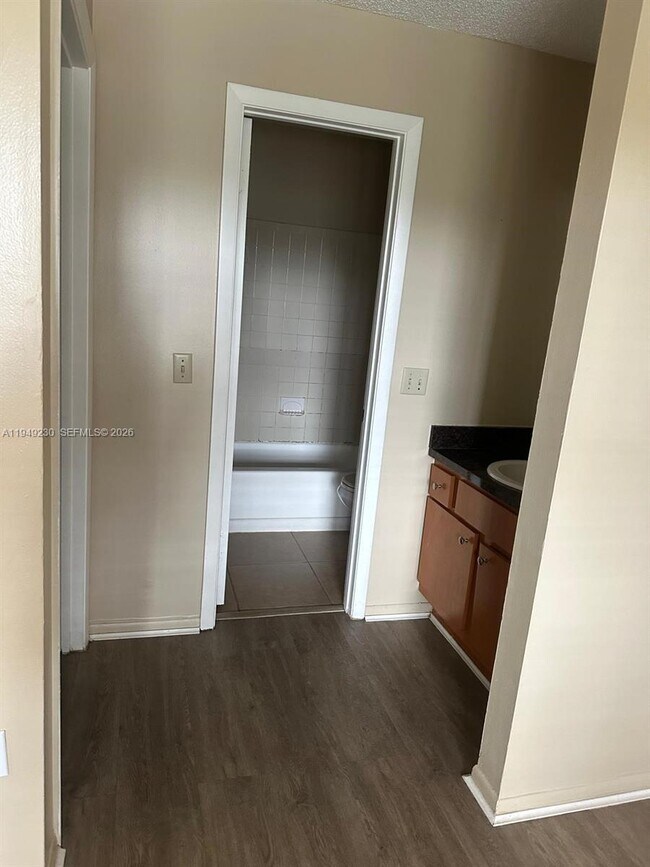 Building Photo - 4481 W McNab Rd