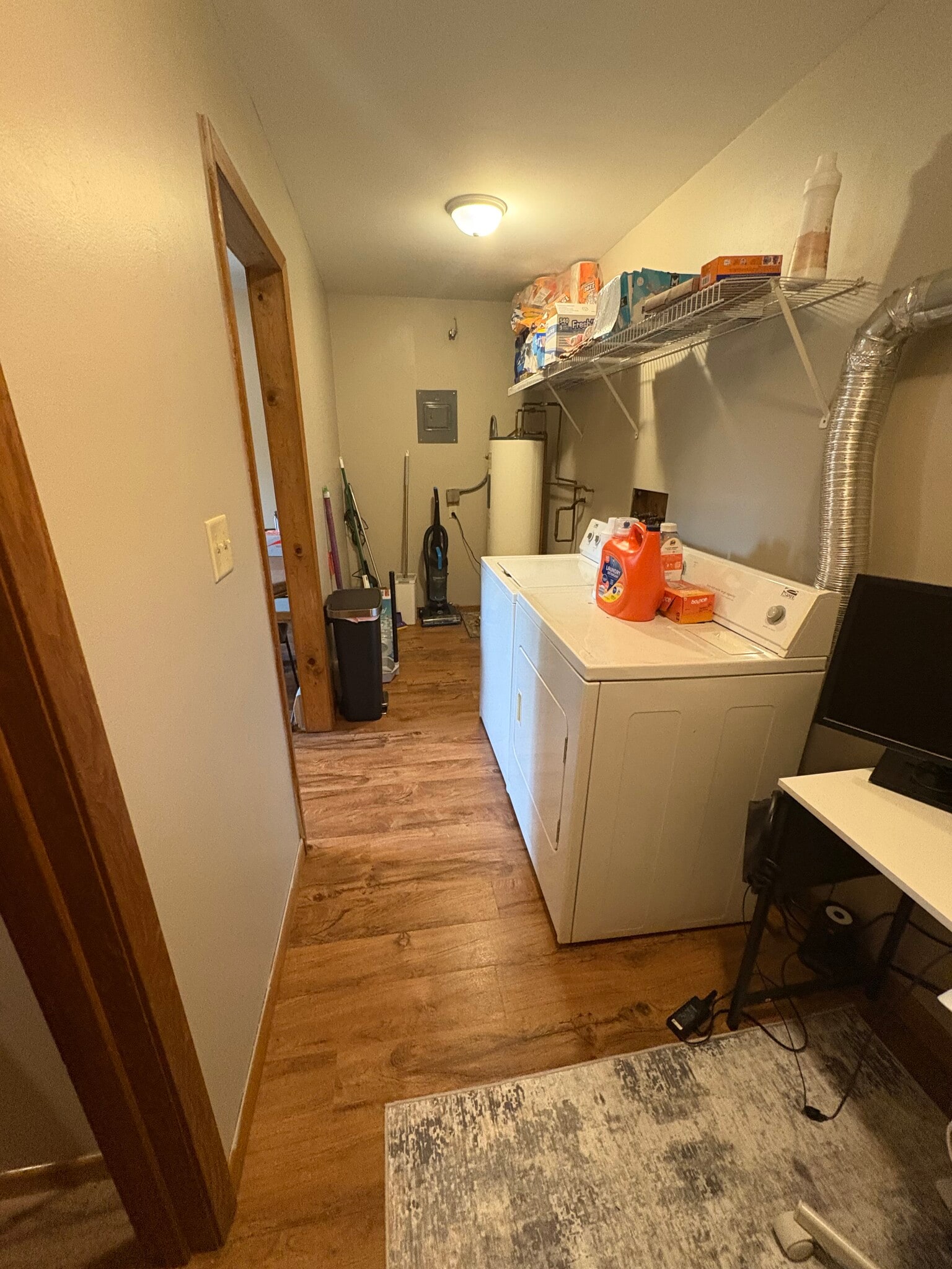 Building Photo - 119 E Welcome Ave