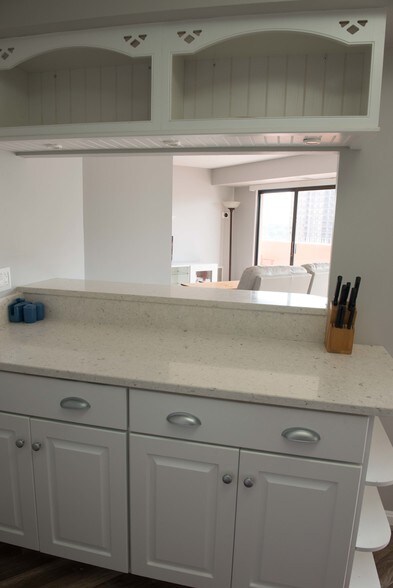 Building Photo - 1301 N Courthouse Rd