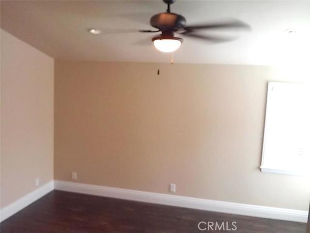 Building Photo - 608 Amber Dr
