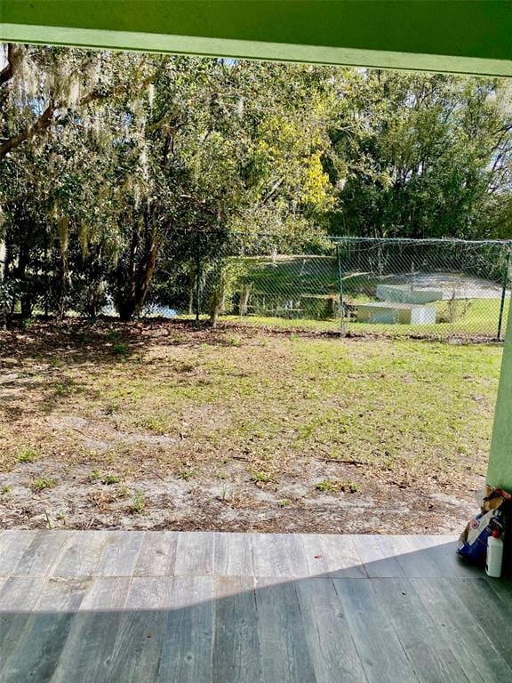 Building Photo - 509 Pine Ln