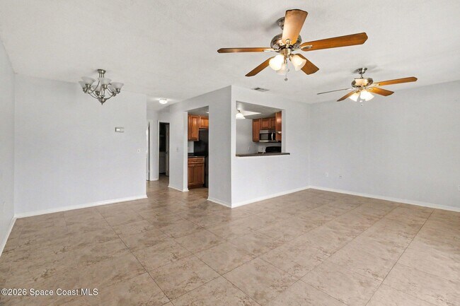 Building Photo - 1066 Ellen Ct