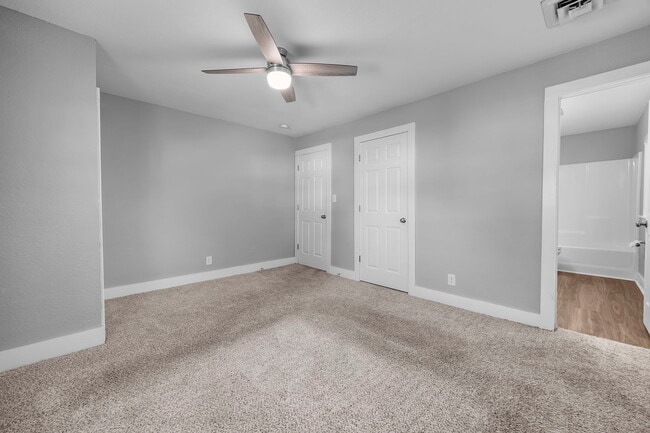 Building Photo - 4212 Bart St