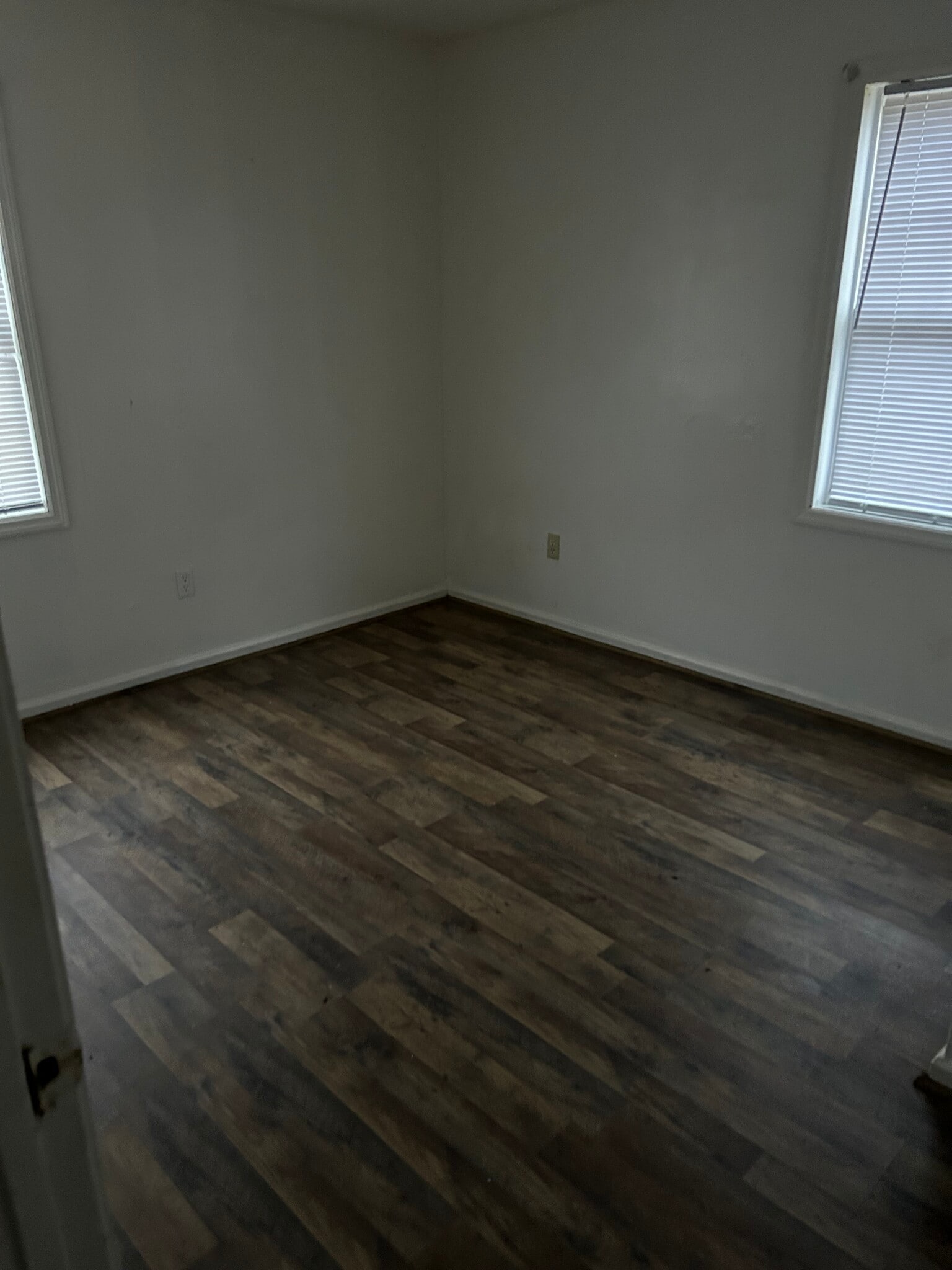 Building Photo - 520 Buckley St