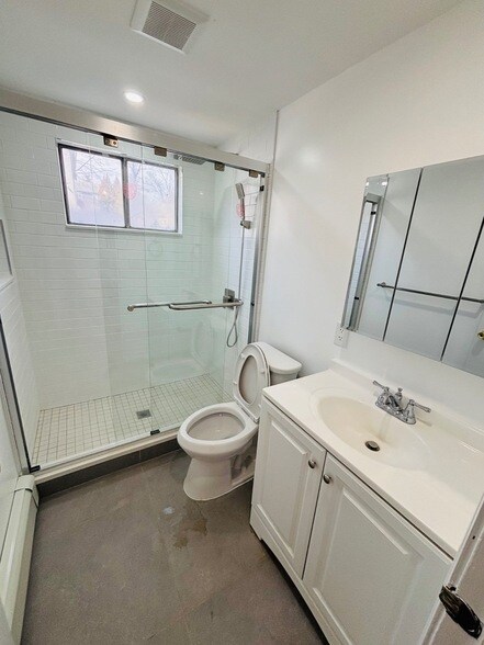 Building Photo - 21 Anstice St