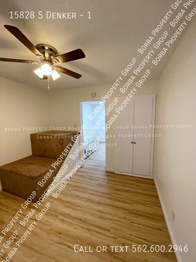 Building Photo - SPACIOUS 3 BEDROOM 1.5 BATHROOM TOWNHOME W...