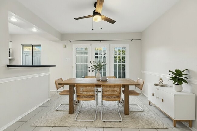 Building Photo - 6422 Burgoyne Rd