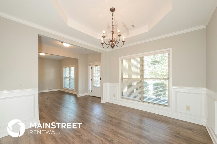 Building Photo - 837 Overlook Gln Dr