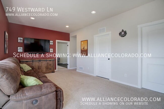 Building Photo - 749 Westward Ln