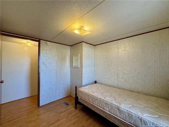 Building Photo - 5167 Jefferson St