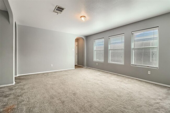 Building Photo - 3308 Barksdale Dr