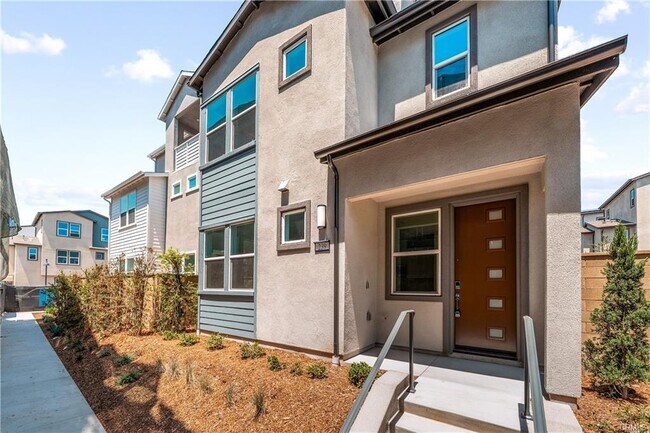 Building Photo - 239 Yerba