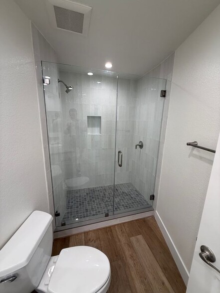 Building Photo - 24582 Del Prado Ave