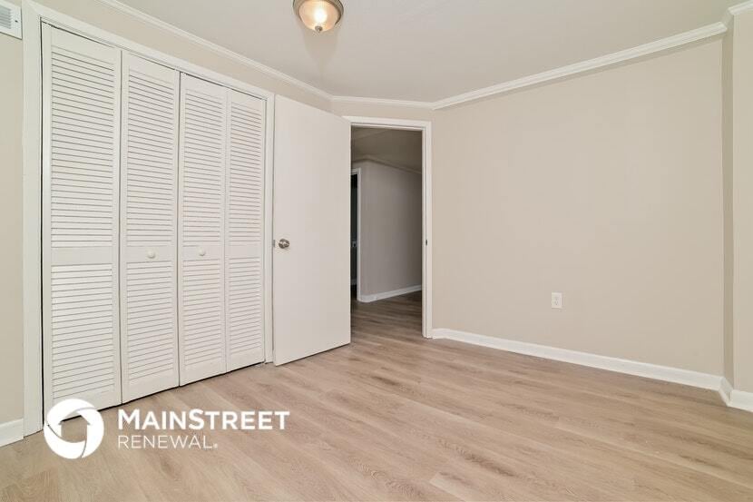 Building Photo - 7833 Brownvue Rd