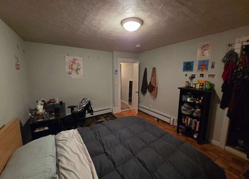 Building Photo - 22 Victoria St