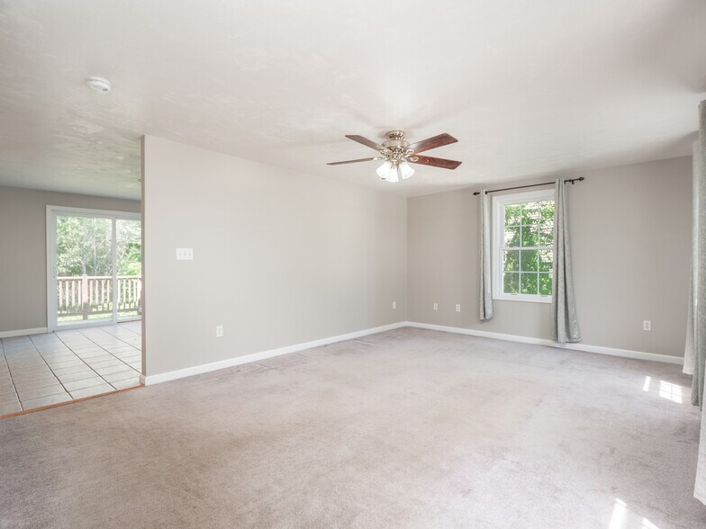 Building Photo - 90A Loxwood St