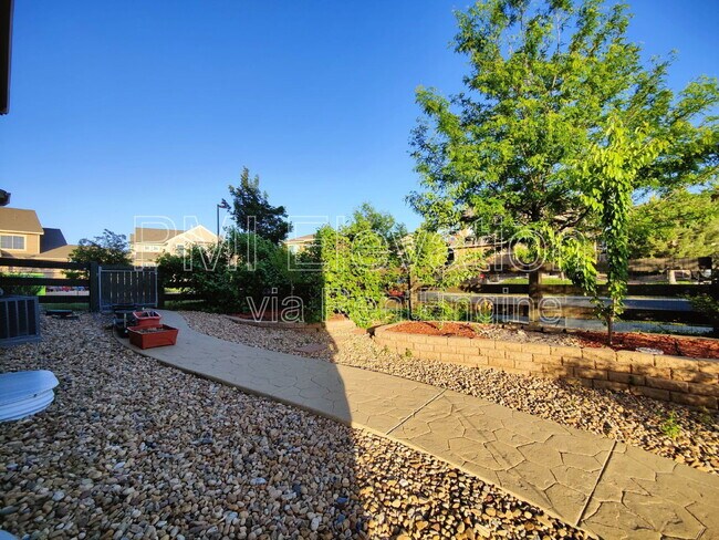 Building Photo - 21473 E Idyllwilde Dr