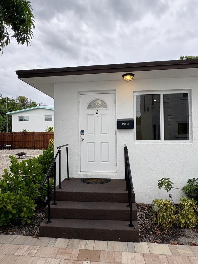 Primary Photo - 331 S Federal Hwy