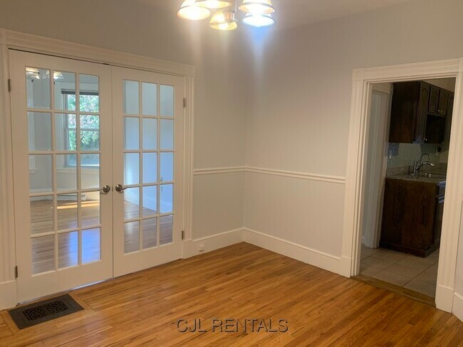 Building Photo - 69 Fremont St