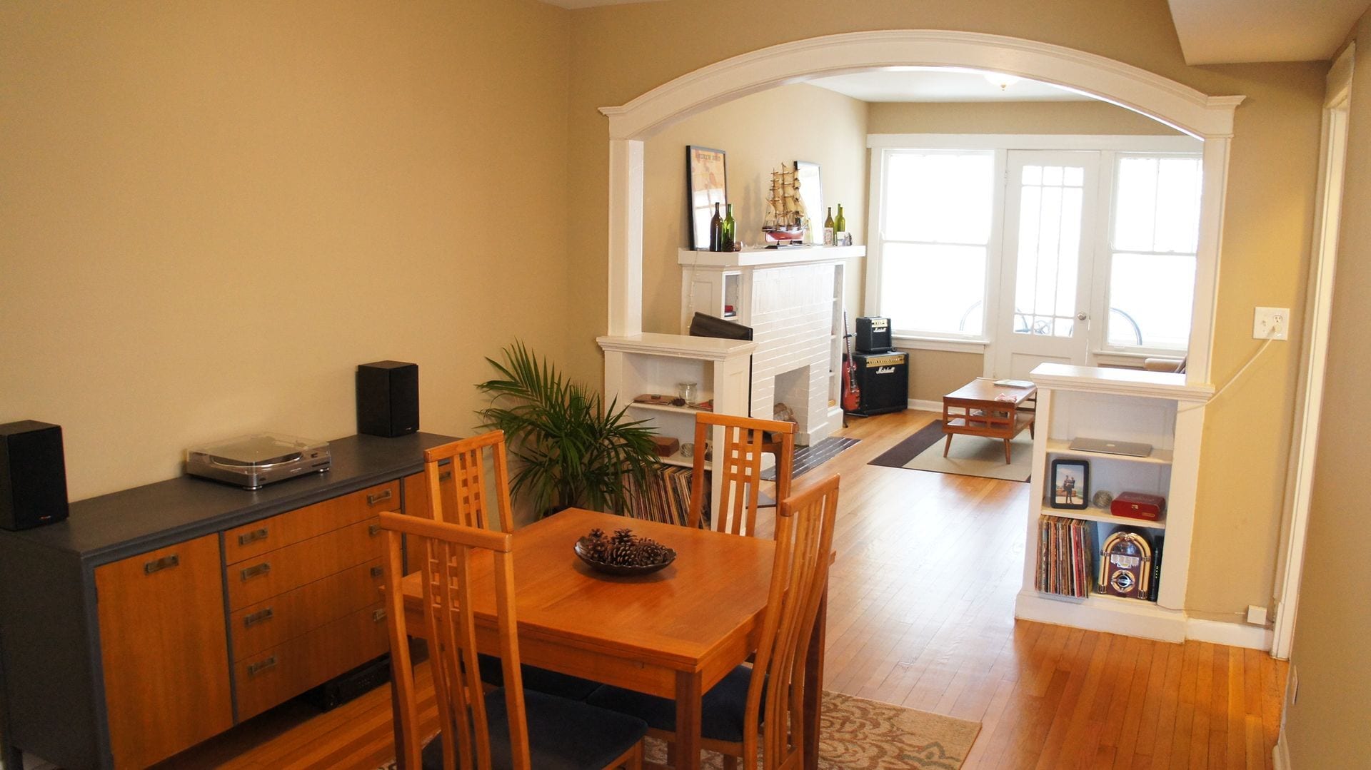 Building Photo - 3445 W Schubert Ave