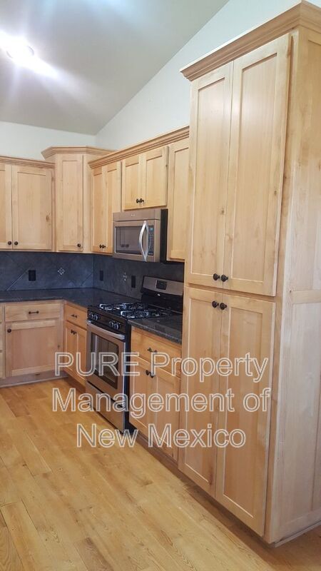 Building Photo - 2815 Eastridge Ct