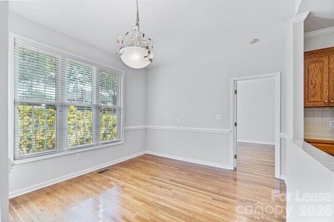 Building Photo - 4-Bedroom 2-Bath Home Nestled In The Popular Rock Barn Community!