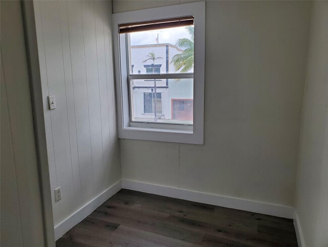 Building Photo - 50 N Federal Hwy