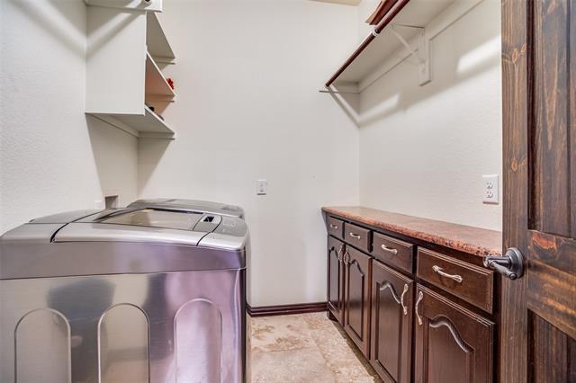 Building Photo - 308 Sheri Ln