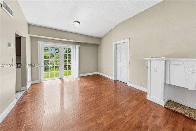 Building Photo - 1707 Katherine Ct