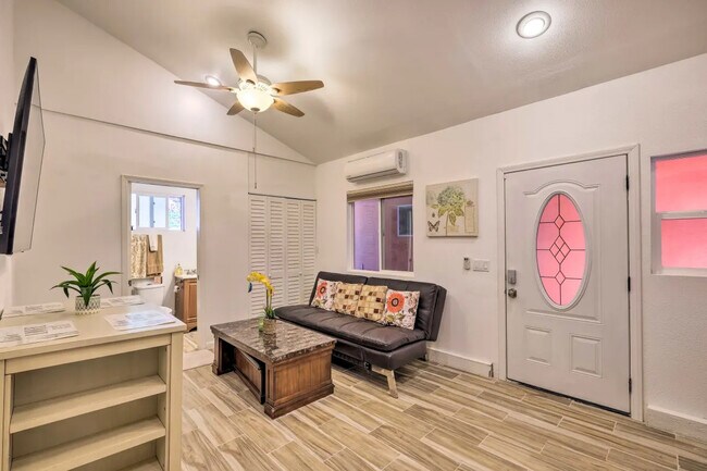 Building Photo - 276 Via del Cerrito