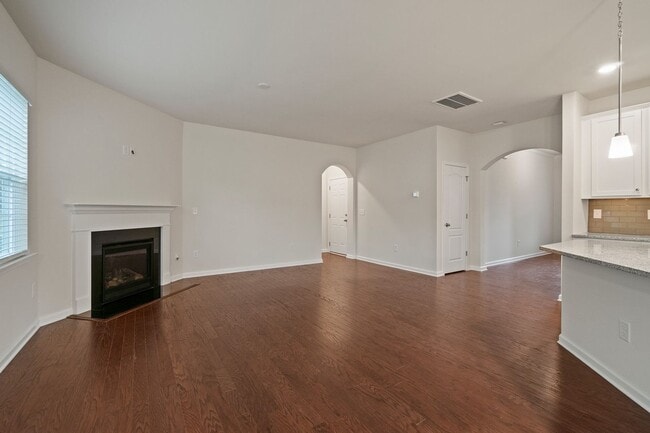 Building Photo - This Almost New Construction home, with 5 bedrooms & 4 baths