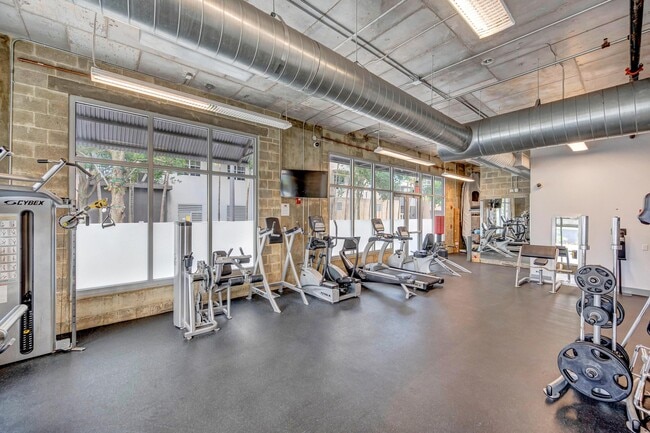 Building Photo - 411 NW 1st Ave