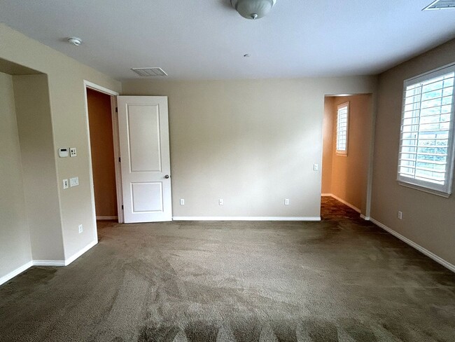 Building Photo - 3502 RAWLEY ST CORONA 92882 (5 BED / 3.5 B...