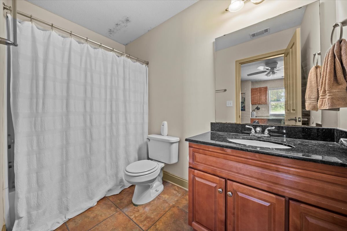 Building Photo - 1613 Muscovy Way