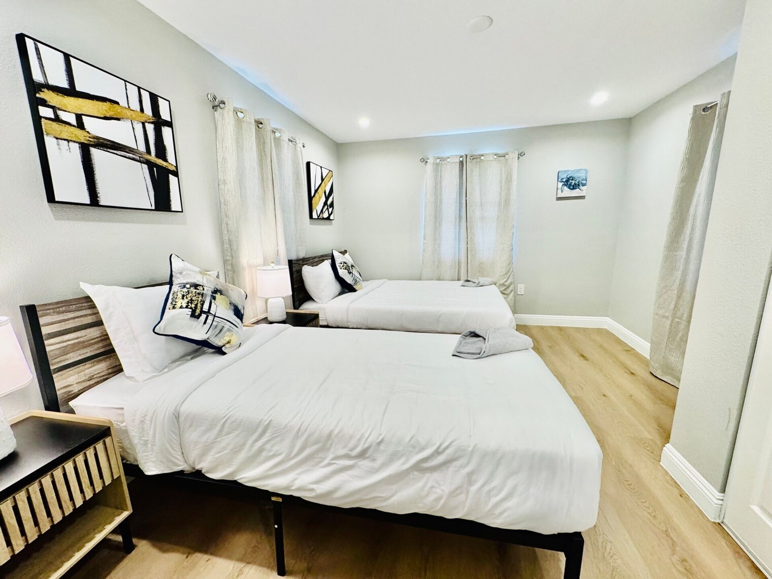 Building Photo - 3831 Rogers Rd