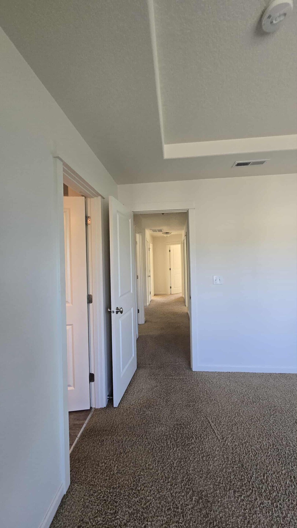 Building Photo - 16575 SE Windswept Waters Dr