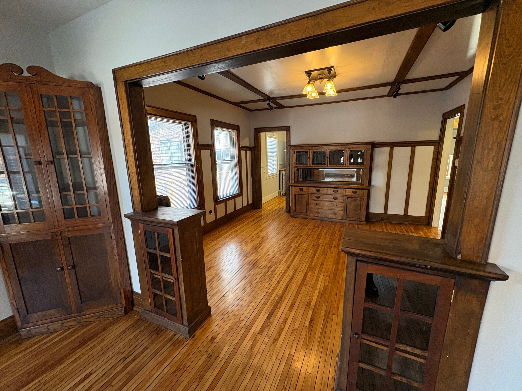 Charming original woodwork and built-ins - 509 W 22nd St