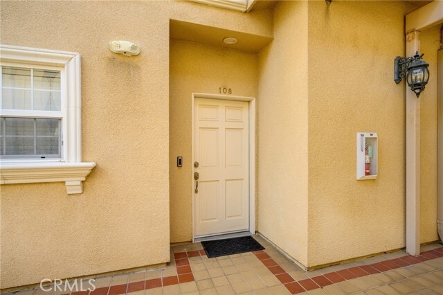 Building Photo - 415 E Dryden St