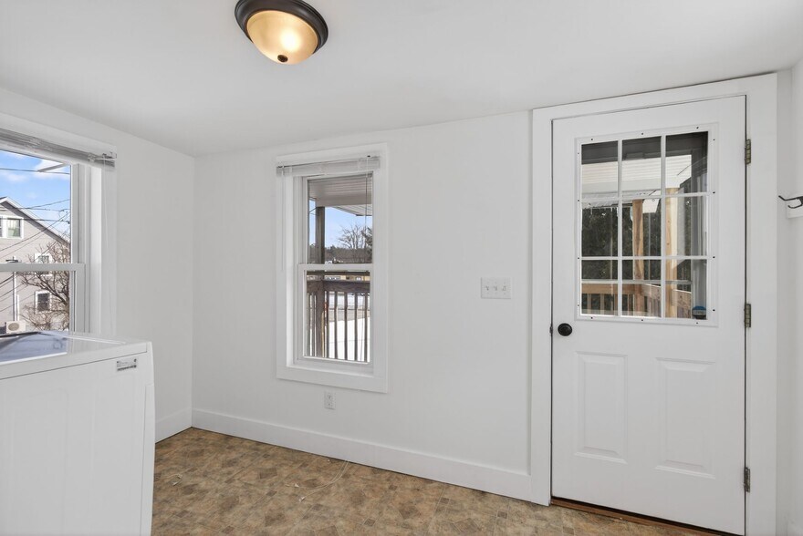 Building Photo - 28 DuPont Ave