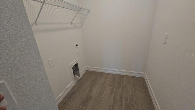 Building Photo - 7144 119th Ct E