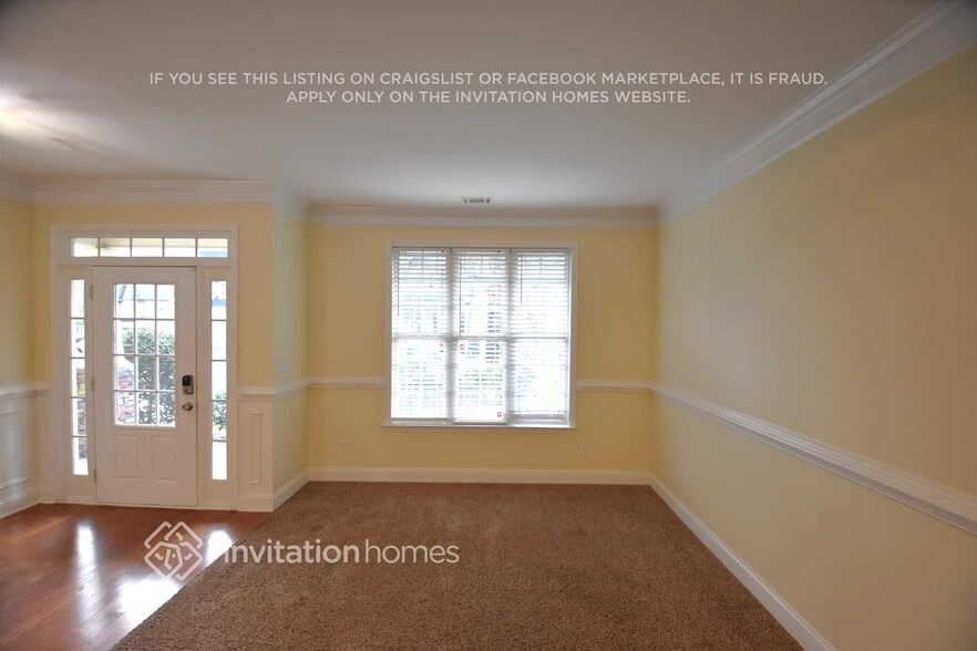 Building Photo - 2116 Leafmore Ct SE