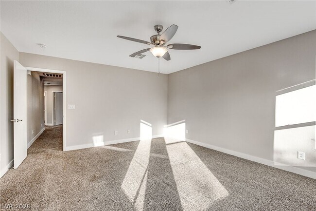 Building Photo - 3233 Brayton Mist