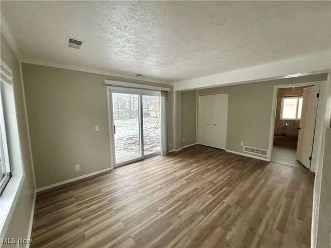 Building Photo - 4169 Vira Rd