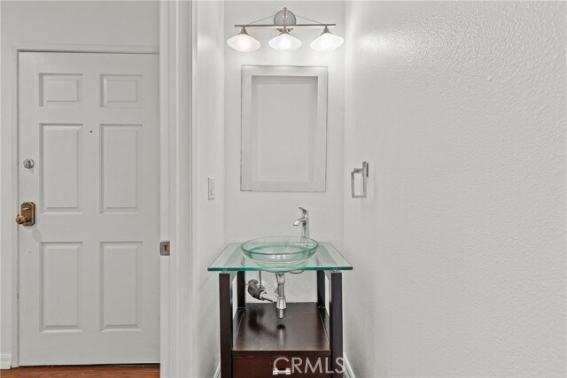 Building Photo - 1601 Hilts Ave