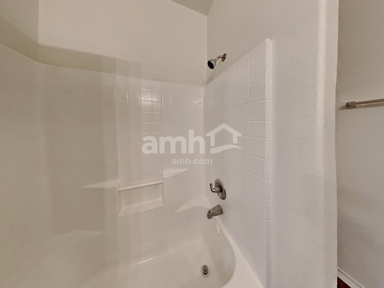 Building Photo - 2838 Wisner Cir